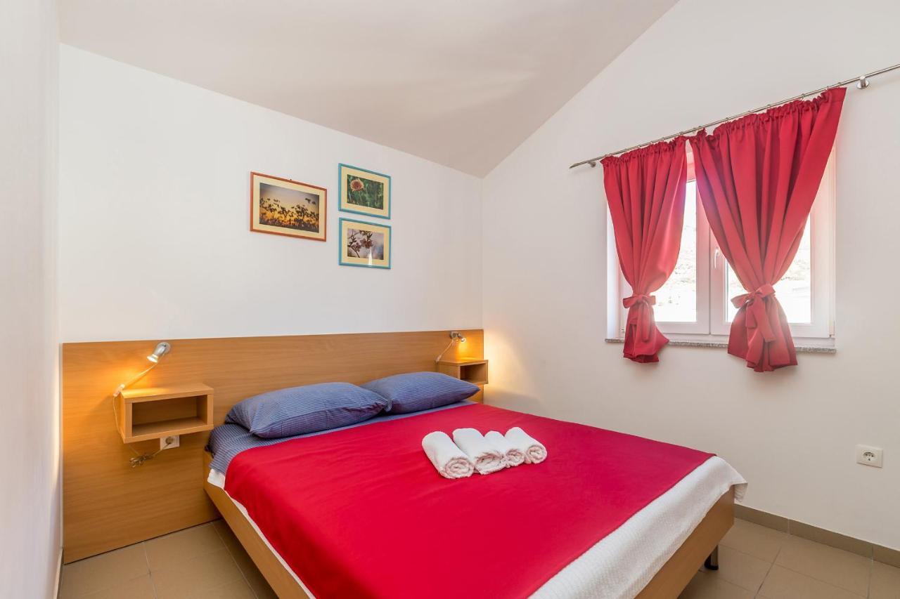 Apartments Mirica 2 Baška Eksteriør billede